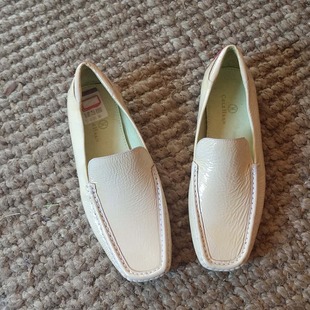 Cole Haan driving moccasins  2 tone shoes
